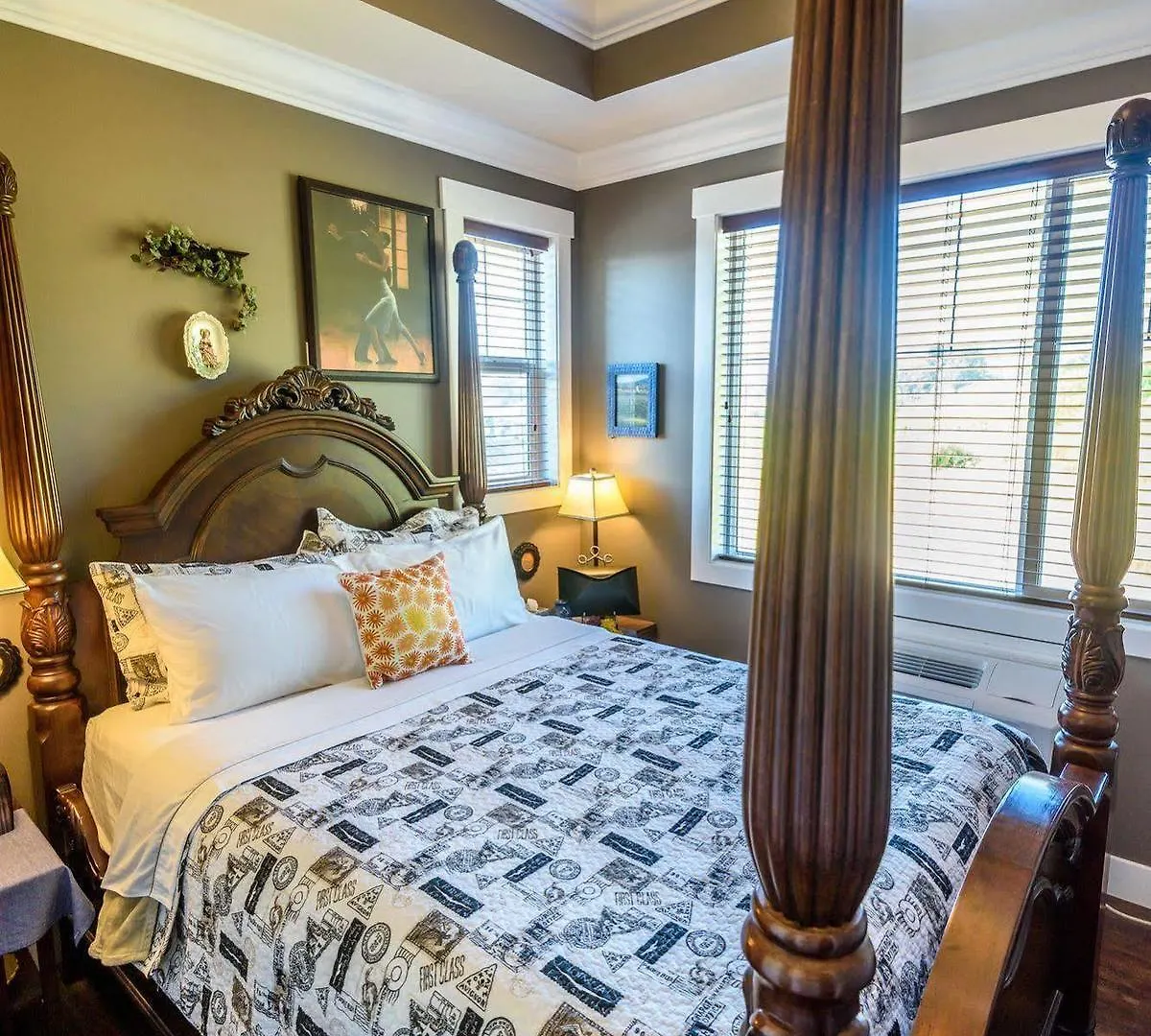 Brookside Inn Boutique Hotel Abbotsford 5*,  Kanada