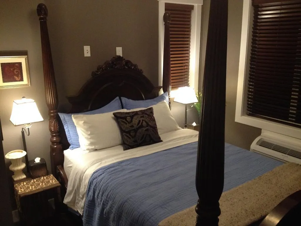 Brookside Inn Aldergrove